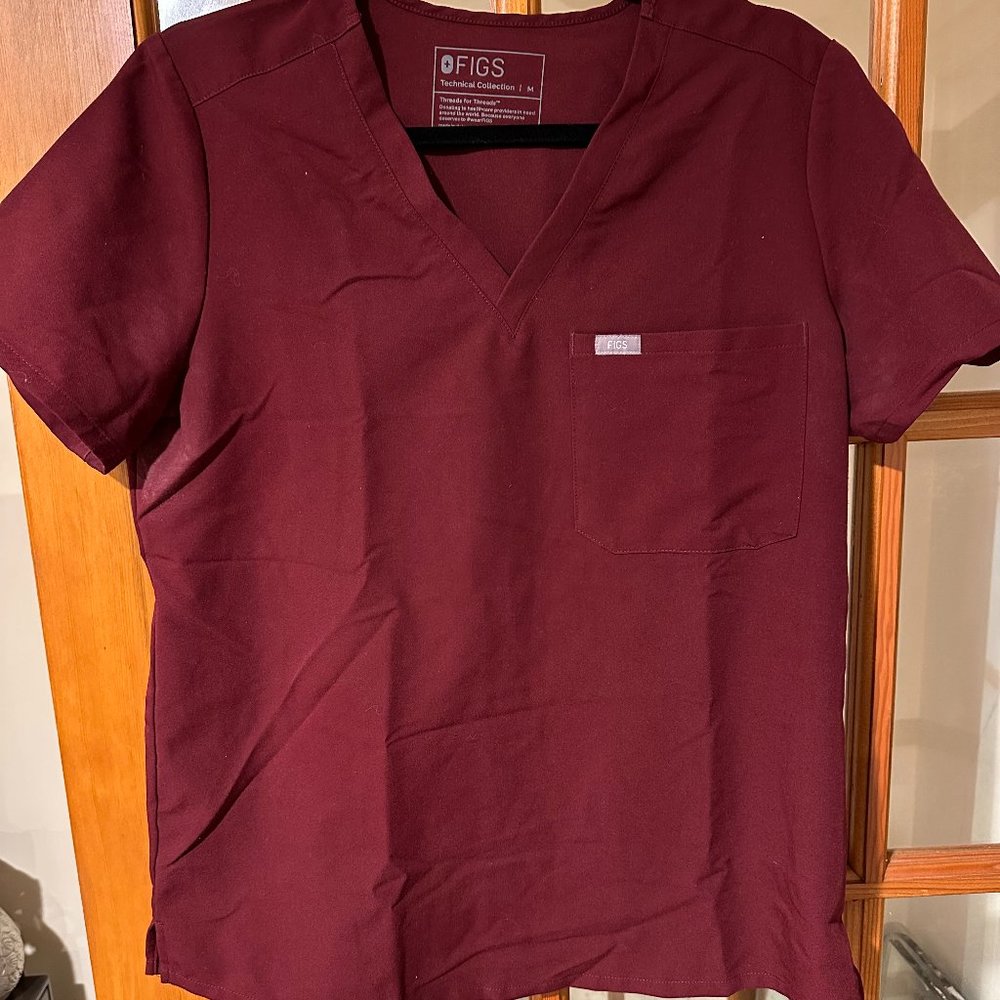 Women's Burgundy Catarina™ - One-Pocket Scrub Top - M / Burgundy